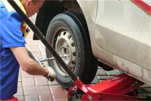 金阊区附近拖车24小时服务热线电话