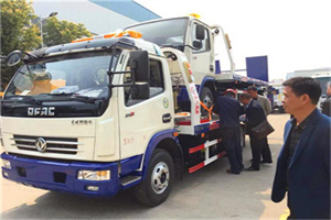 金阊区汽车道路救援拖车价格